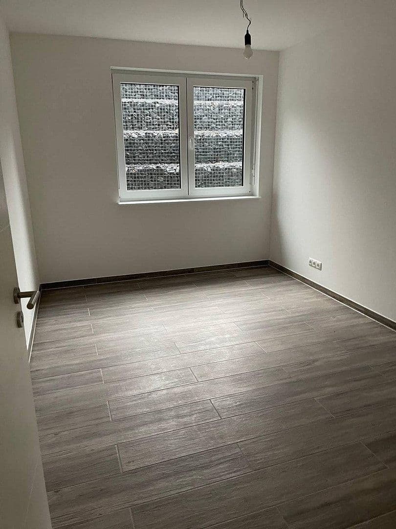 Prenájom domu 170 m², pozemok 508 m², Rembrandstraße 67, Blankenfelde-Mahlow, Brandenbursko Prenájom domu 170 m², pozemok 508 m², Rembrandstraße 67, Blankenfelde-Mahlow, Brandenbursko