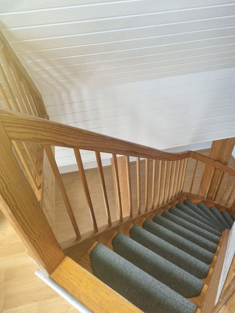Prenájom bytu 3-izbový 76 m², Hauptstr. 17, Neuweiler, Bádensko-Wurttembersko Prenájom bytu 3-izbový 76 m², Hauptstr. 17, Neuweiler, Bádensko-Wurttembersko