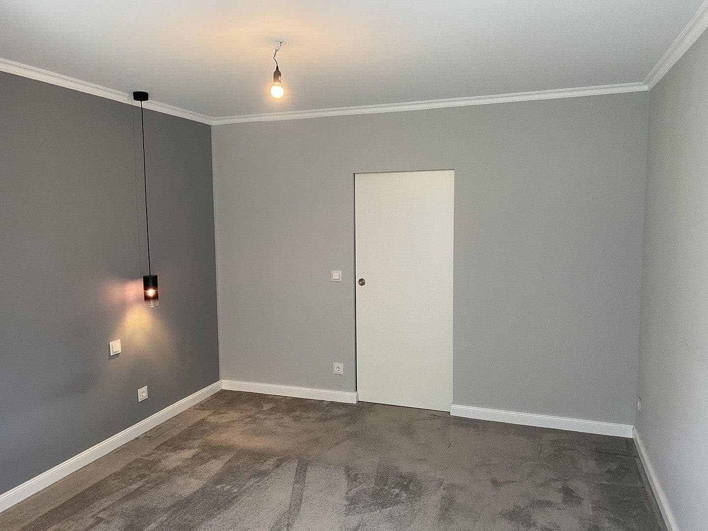 Predaj bytu 2-izbový 82 m², Berlin, Berlín Predaj bytu 2-izbový 82 m², Berlin, Berlín