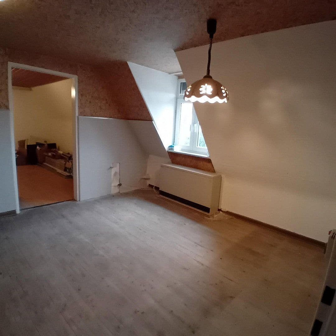 Predaj domu 155 m², pozemok 440 m², Weisenheim am Sand, Porýnie-Falcko Predaj domu 155 m², pozemok 440 m², Weisenheim am Sand, Porýnie-Falcko