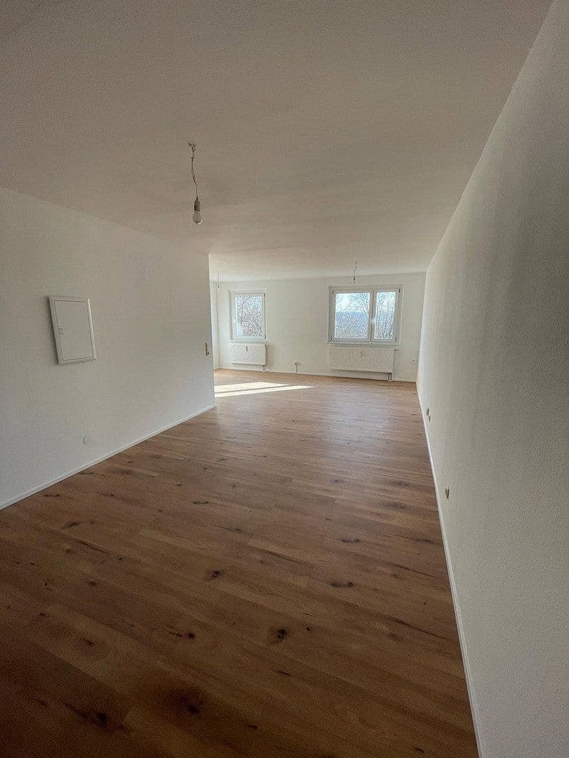 Prenájom bytu 3-izbový 75 m², Katharinenweg 18, Apolda, Durínsko Prenájom bytu 3-izbový 75 m², Katharinenweg 18, Apolda, Durínsko