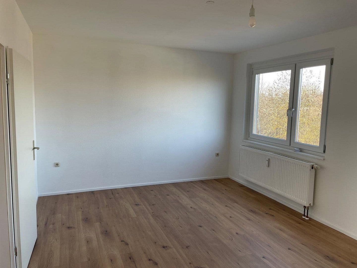 Prenájom bytu 3-izbový 75 m², Katharinenweg 18, Apolda, Durínsko Prenájom bytu 3-izbový 75 m², Katharinenweg 18, Apolda, Durínsko