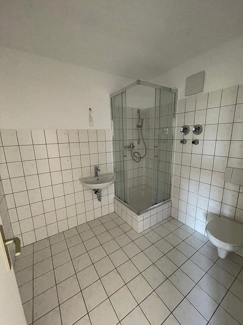 Prenájom bytu 3-izbový 75 m², Katharinenweg 18, Apolda, Durínsko Prenájom bytu 3-izbový 75 m², Katharinenweg 18, Apolda, Durínsko