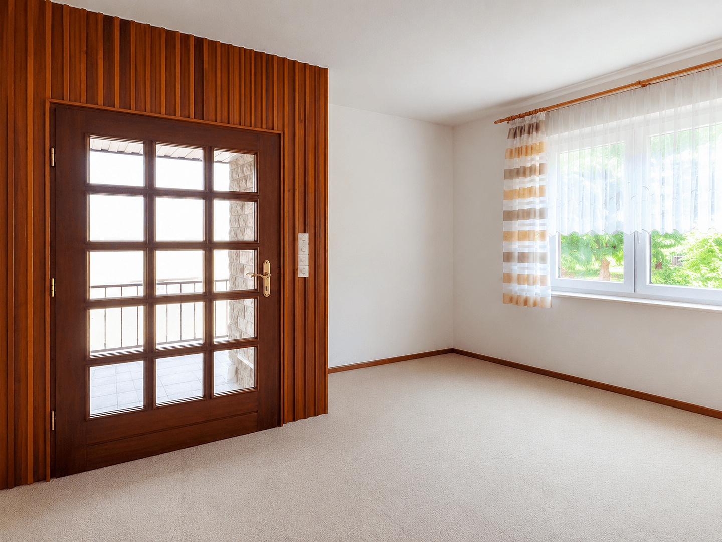 Predaj domu 145 m², pozemok 1.290 m², Am Kutzingsee, Storkow (Mark), Brandenbursko Predaj domu 145 m², pozemok 1.290 m², Am Kutzingsee, Storkow (Mark), Brandenbursko