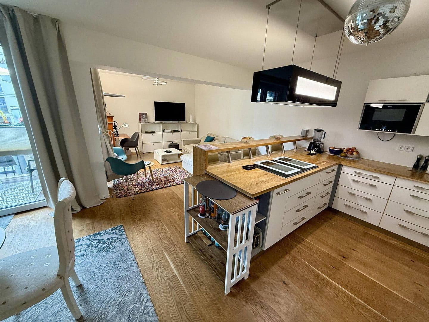 Predaj bytu 4-izbový 104 m², Hamburg, Hamburg Predaj bytu 4-izbový 104 m², Hamburg, Hamburg