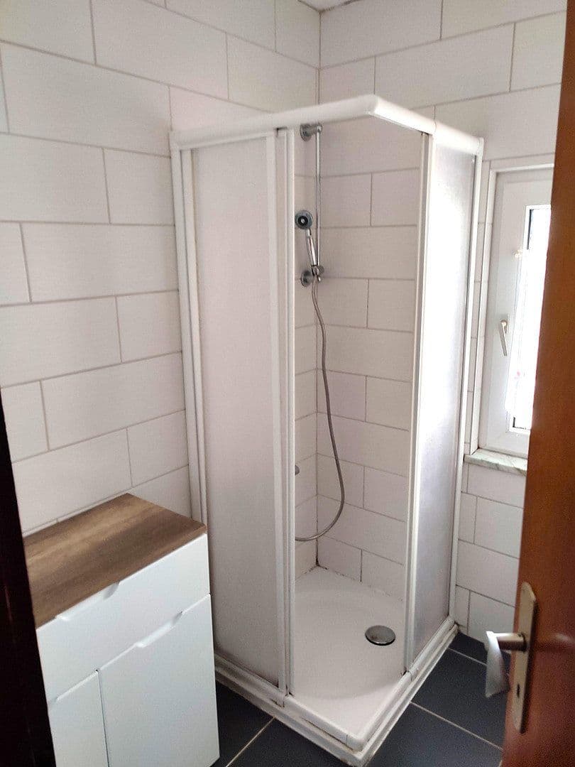 Predaj domu 173 m², pozemok 432 m², Biebertal, Hesensko Predaj domu 173 m², pozemok 432 m², Biebertal, Hesensko