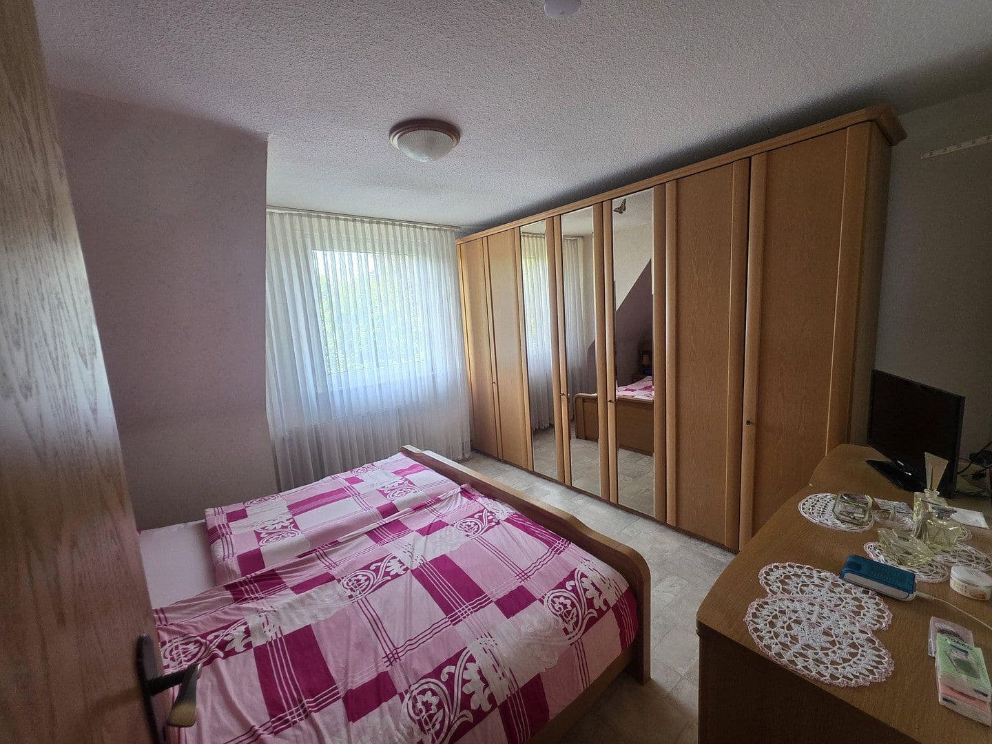 Predaj bytu 5-izbový 105 m², Kirchbachstr. 12 A, Mülheim an der Ruhr, Severné Porýnie - Westfálsko Predaj bytu 5-izbový 105 m², Kirchbachstr. 12 A, Mülheim an der Ruhr, Severné Porýnie - Westfálsko