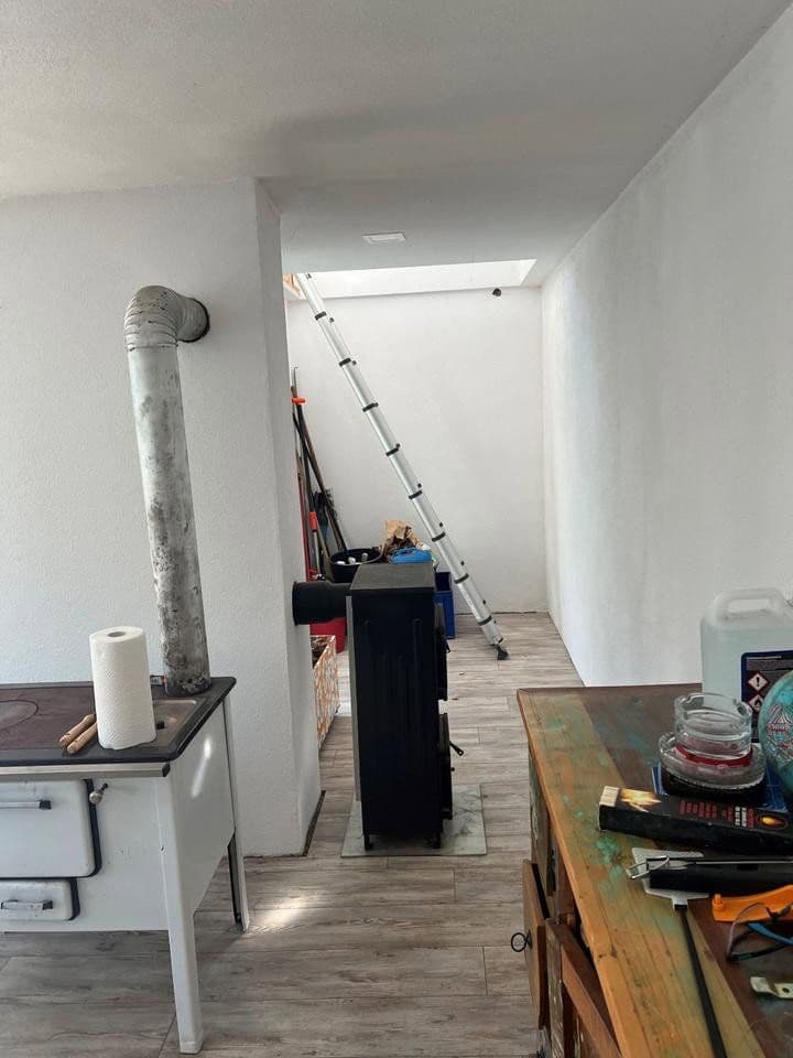 Predaj domu 50 m², pozemok 1.080 m², Herbrechtingen, Bádensko-Wurttembersko Predaj domu 50 m², pozemok 1.080 m², Herbrechtingen, Bádensko-Wurttembersko