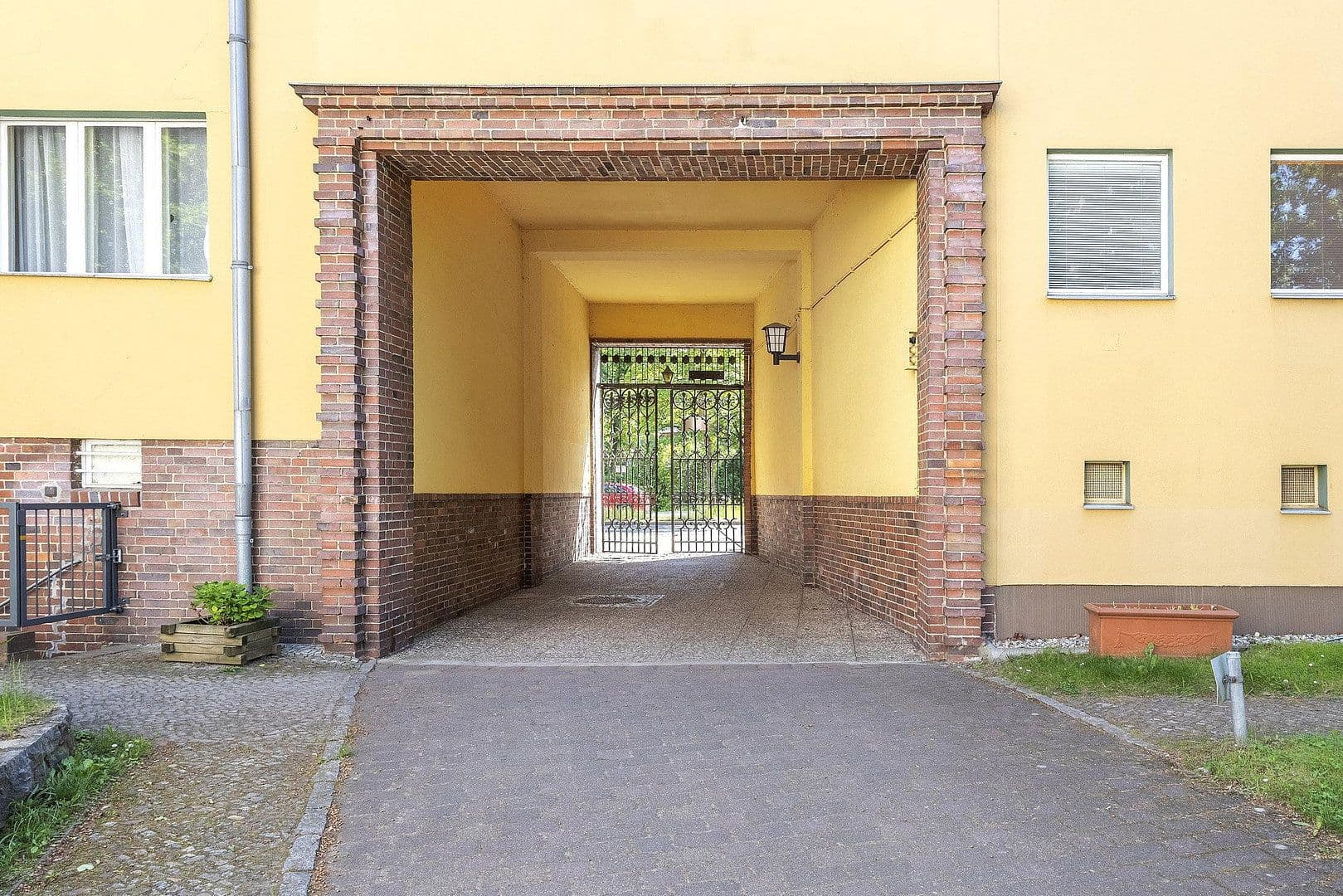 Predaj bytu 3-izbový 68 m², Berlin, Berlín Predaj bytu 3-izbový 68 m², Berlin, Berlín