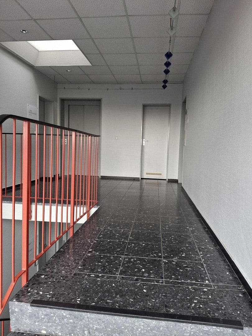 Prenájom kancelárie 55 m², Oststrasse 122 B, Norderstedt, Šlezvicko-Holštajnsko Prenájom kancelárie 55 m², Oststrasse 122 B, Norderstedt, Šlezvicko-Holštajnsko