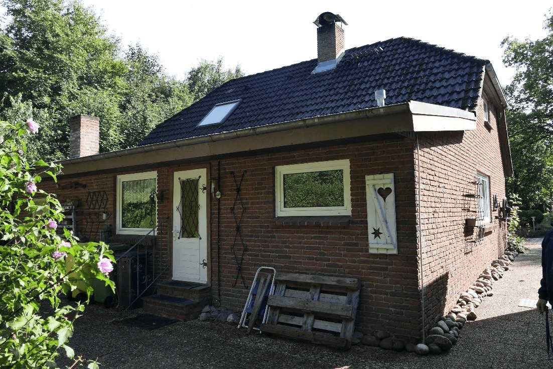 Predaj domu 86 m², pozemok 8.278 m², Husum, Šlezvicko-Holštajnsko Predaj domu 86 m², pozemok 8.278 m², Husum, Šlezvicko-Holštajnsko