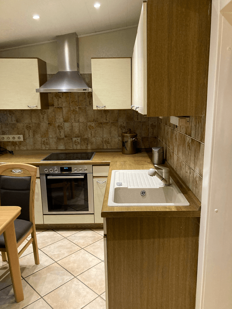 Predaj domu 86 m², pozemok 8.278 m², Husum, Šlezvicko-Holštajnsko Predaj domu 86 m², pozemok 8.278 m², Husum, Šlezvicko-Holštajnsko