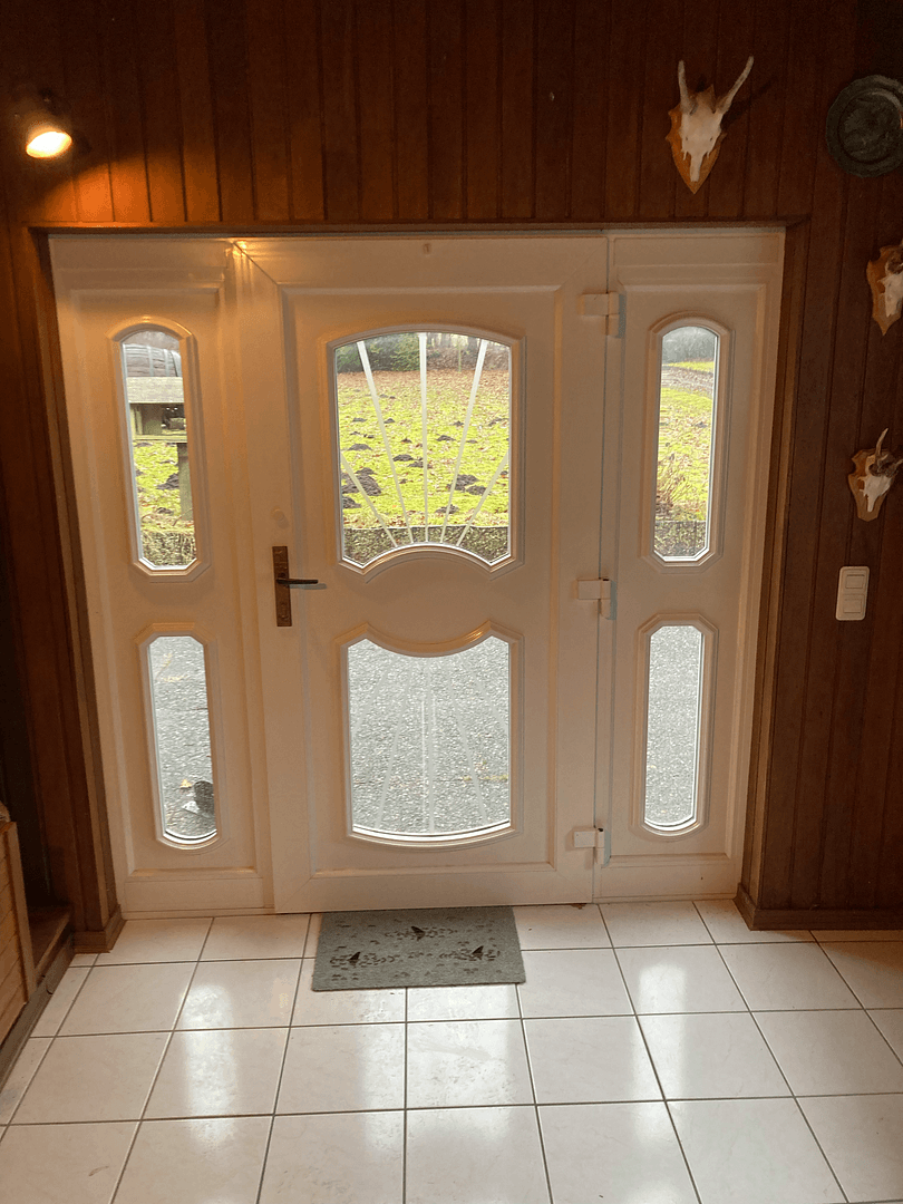 Predaj domu 86 m², pozemok 8.278 m², Husum, Šlezvicko-Holštajnsko Predaj domu 86 m², pozemok 8.278 m², Husum, Šlezvicko-Holštajnsko