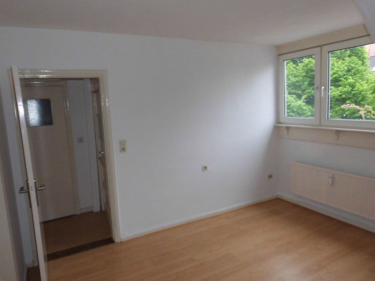 Predaj domu 117 m², pozemok 165 m², Bremen-Osterfeuerberg, Brémy Predaj domu 117 m², pozemok 165 m², Bremen-Osterfeuerberg, Brémy