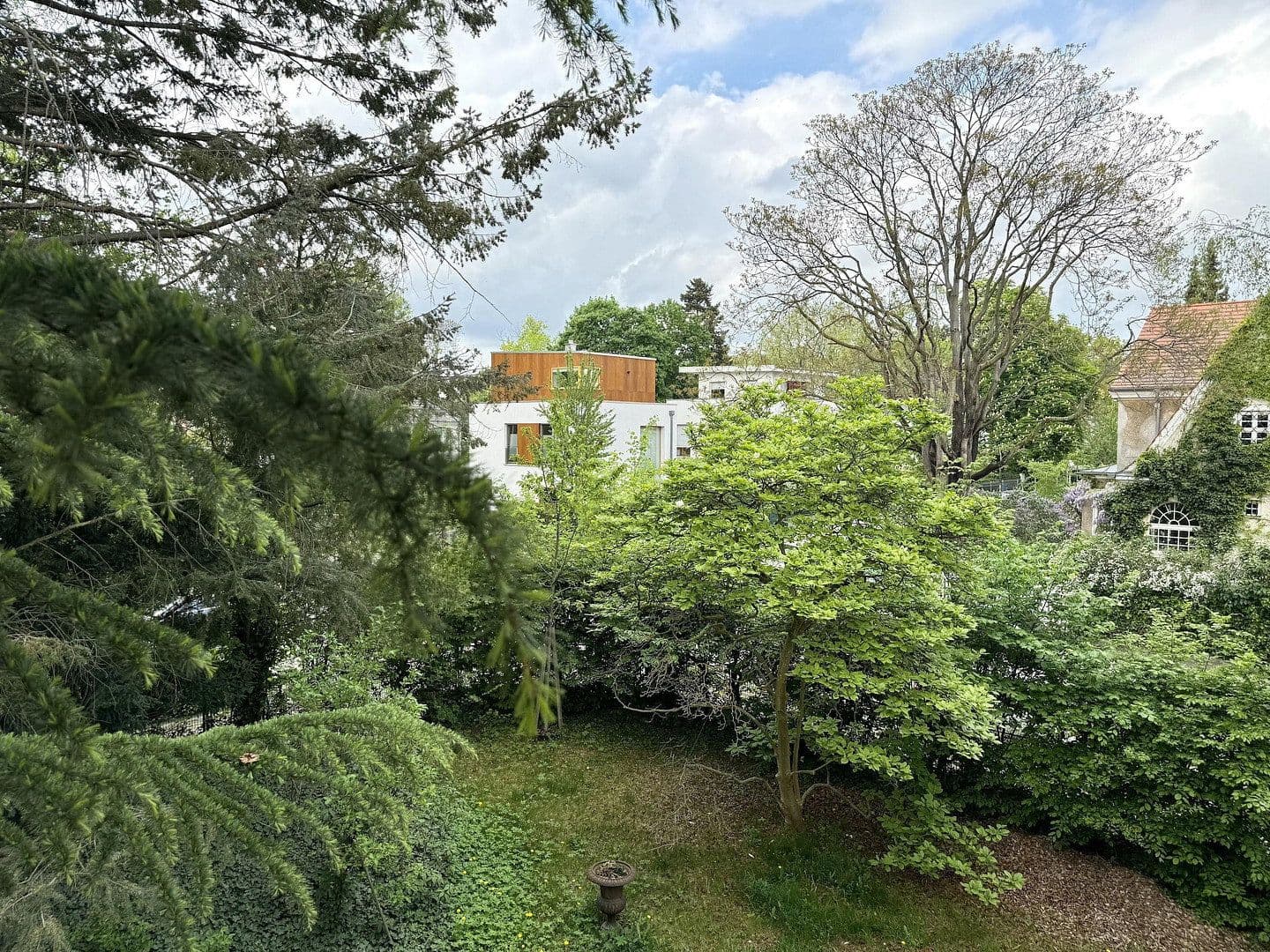 Predaj bytu 3-izbový 85 m², Berlin, Berlín Predaj bytu 3-izbový 85 m², Berlin, Berlín