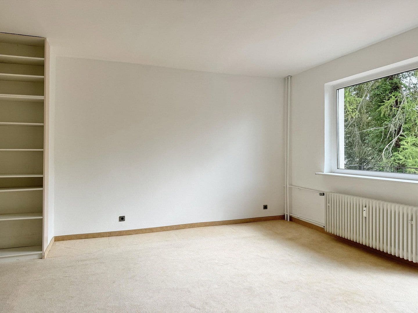 Predaj bytu 3-izbový 85 m², Berlin, Berlín Predaj bytu 3-izbový 85 m², Berlin, Berlín