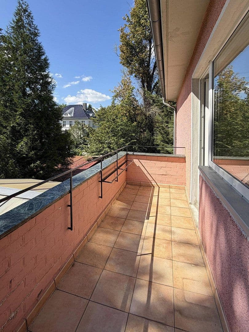 Predaj bytu 3-izbový 85 m², Berlin, Berlín Predaj bytu 3-izbový 85 m², Berlin, Berlín