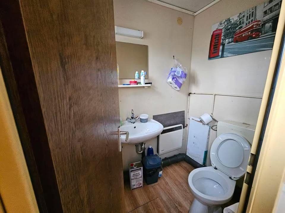 Prenájom garáže 560 m², Linnnicherstr 88, Alsdorf, Severné Porýnie - Westfálsko Prenájom garáže 560 m², Linnnicherstr 88, Alsdorf, Severné Porýnie - Westfálsko
