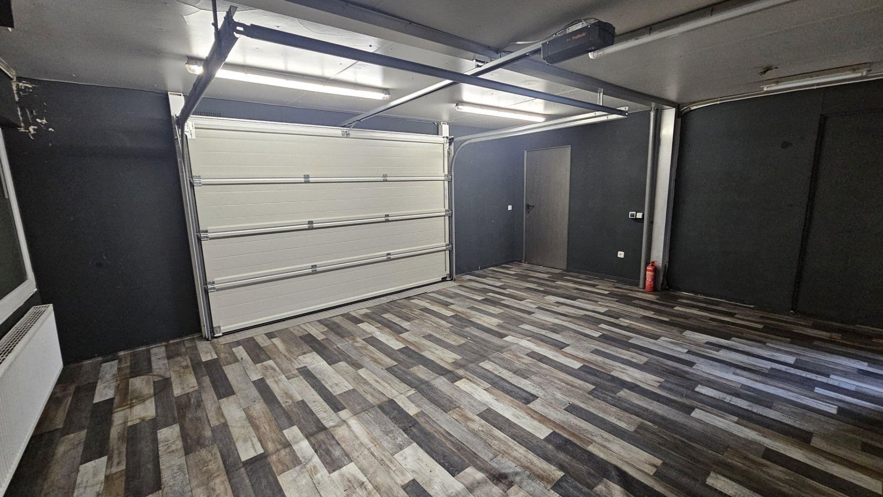 Prenájom garáže 560 m², Linnnicherstr 88, Alsdorf, Severné Porýnie - Westfálsko Prenájom garáže 560 m², Linnnicherstr 88, Alsdorf, Severné Porýnie - Westfálsko