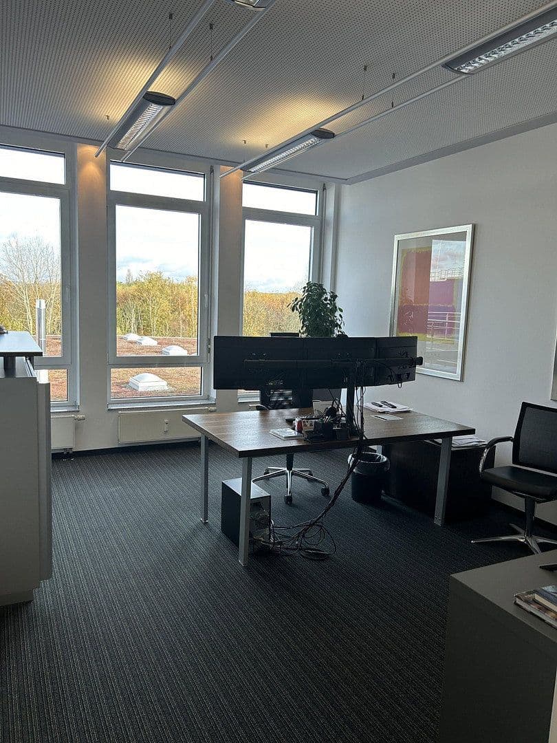 Prenájom kancelárie 350 m², Elisabeth-Selbert-Str. 19, Langenfeld (Rheinland), Severné Porýnie - Westfálsko Prenájom kancelárie 350 m², Elisabeth-Selbert-Str. 19, Langenfeld (Rheinland), Severné Porýnie - Westfálsko