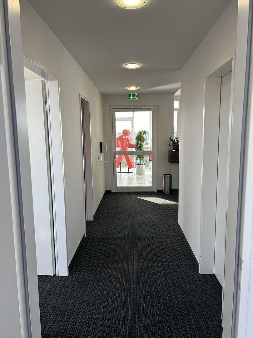 Prenájom kancelárie 350 m², Elisabeth-Selbert-Str. 19, Langenfeld (Rheinland), Severné Porýnie - Westfálsko Prenájom kancelárie 350 m², Elisabeth-Selbert-Str. 19, Langenfeld (Rheinland), Severné Porýnie - Westfálsko