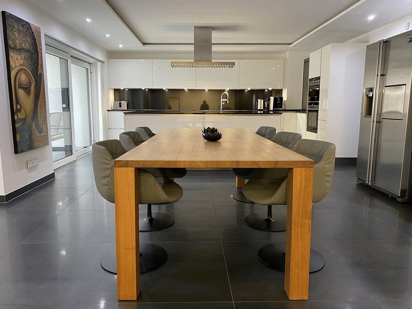 Prenájom bytu 6-izbový 304 m², Badstr. 131, Egloffstein, Bavorsko Prenájom bytu 6-izbový 304 m², Badstr. 131, Egloffstein, Bavorsko