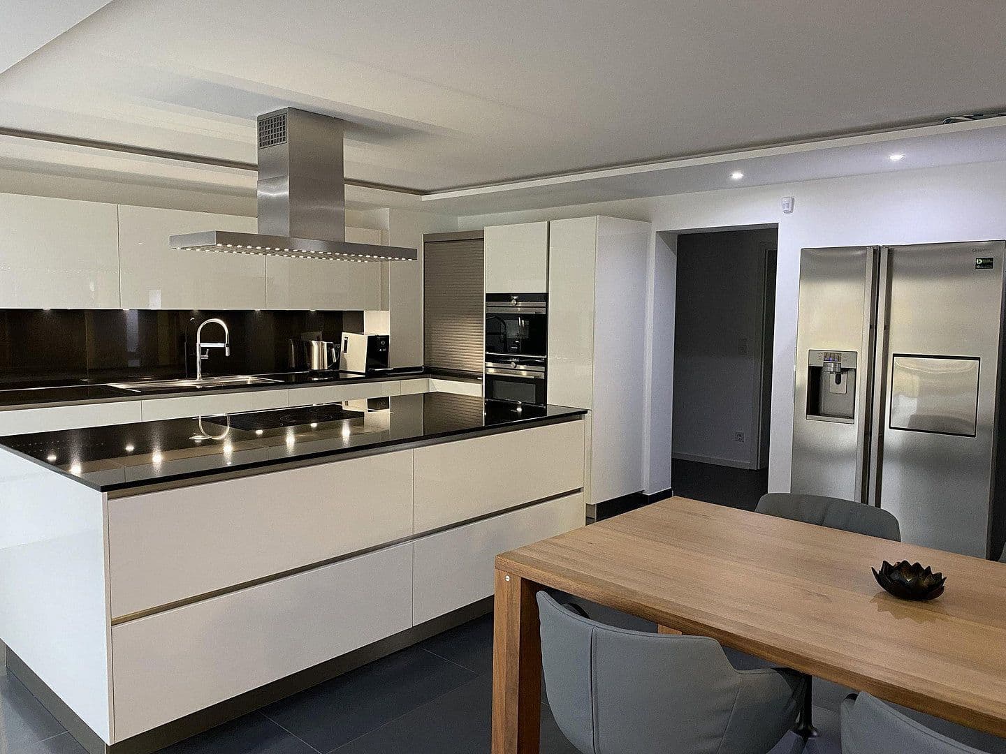 Prenájom bytu 6-izbový 304 m², Badstr. 131, Egloffstein, Bavorsko Prenájom bytu 6-izbový 304 m², Badstr. 131, Egloffstein, Bavorsko