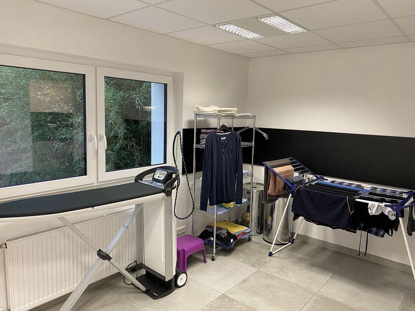 Prenájom bytu 6-izbový 304 m², Badstr. 131, Egloffstein, Bavorsko Prenájom bytu 6-izbový 304 m², Badstr. 131, Egloffstein, Bavorsko