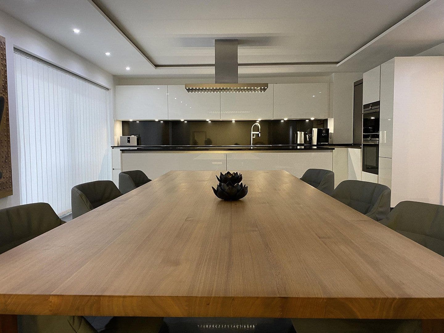 Prenájom bytu 6-izbový 304 m², Badstr. 131, Egloffstein, Bavorsko Prenájom bytu 6-izbový 304 m², Badstr. 131, Egloffstein, Bavorsko