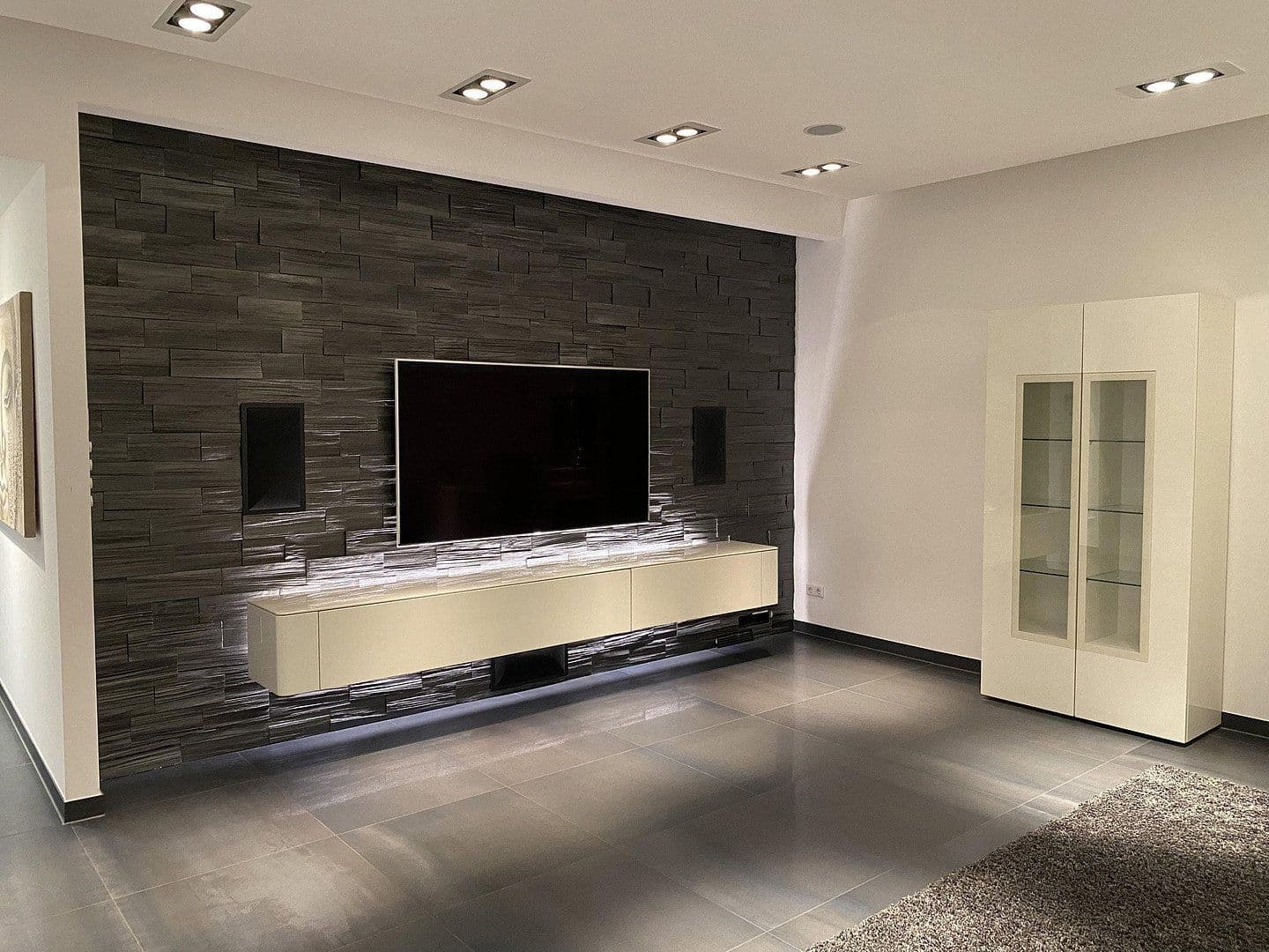 Prenájom bytu 6-izbový 304 m², Badstr. 131, Egloffstein, Bavorsko Prenájom bytu 6-izbový 304 m², Badstr. 131, Egloffstein, Bavorsko