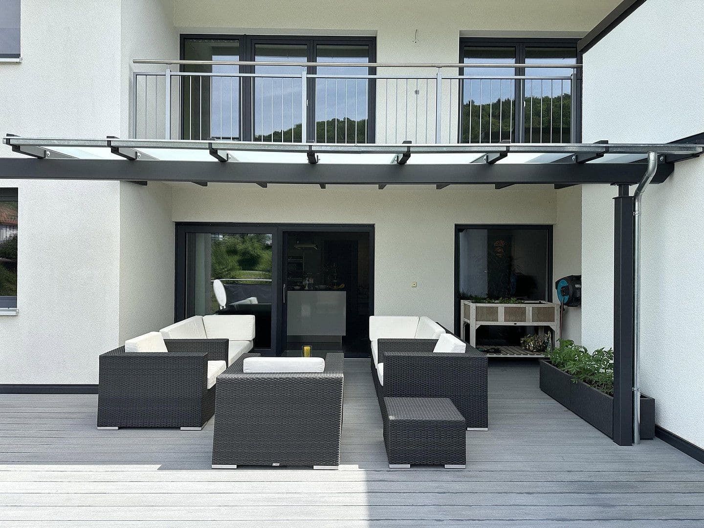Prenájom bytu 6-izbový 304 m², Badstr. 131, Egloffstein, Bavorsko Prenájom bytu 6-izbový 304 m², Badstr. 131, Egloffstein, Bavorsko