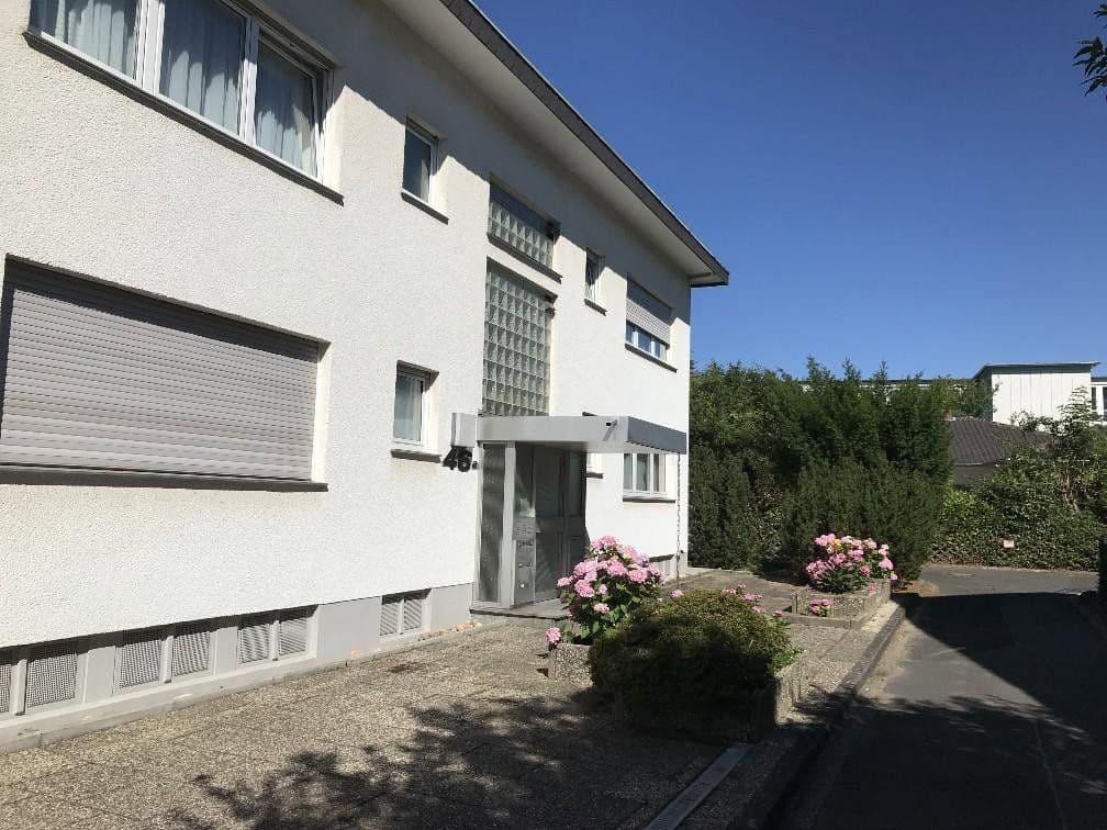Prenájom bytu 1-izbový 35 m², Bonn, Severné Porýnie - Westfálsko Prenájom bytu 1-izbový 35 m², Bonn, Severné Porýnie - Westfálsko