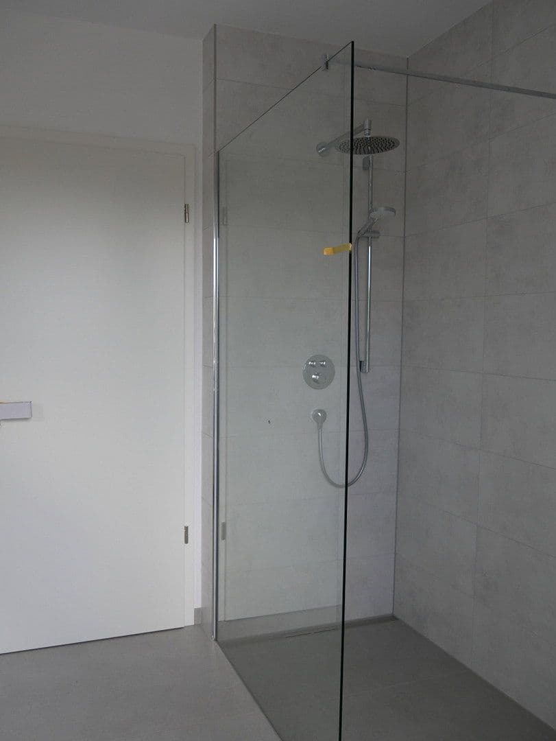 Prenájom bytu 4-izbový 114 m², Trier, Porýnie-Falcko Prenájom bytu 4-izbový 114 m², Trier, Porýnie-Falcko
