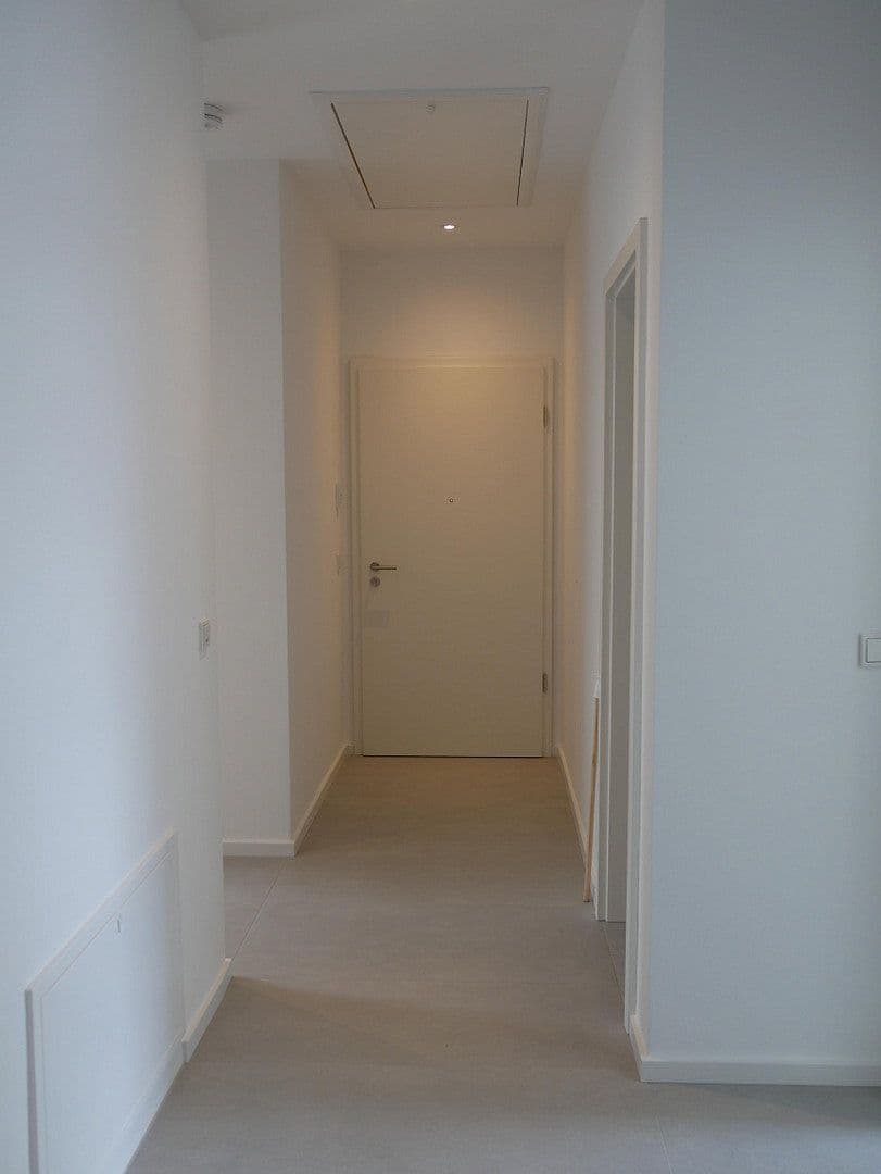 Prenájom bytu 4-izbový 114 m², Trier, Porýnie-Falcko Prenájom bytu 4-izbový 114 m², Trier, Porýnie-Falcko