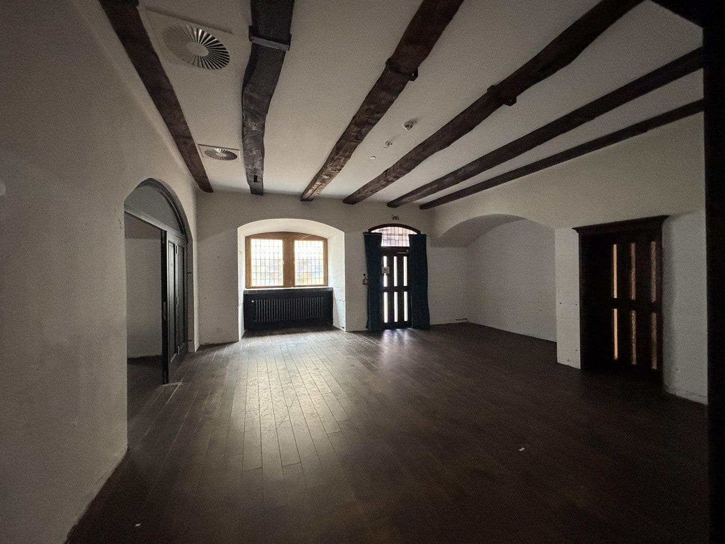 Prenájom nebytového priestoru 529 m², Markt 30, Osnabrück, Dolné Sasko Prenájom nebytového priestoru 529 m², Markt 30, Osnabrück, Dolné Sasko