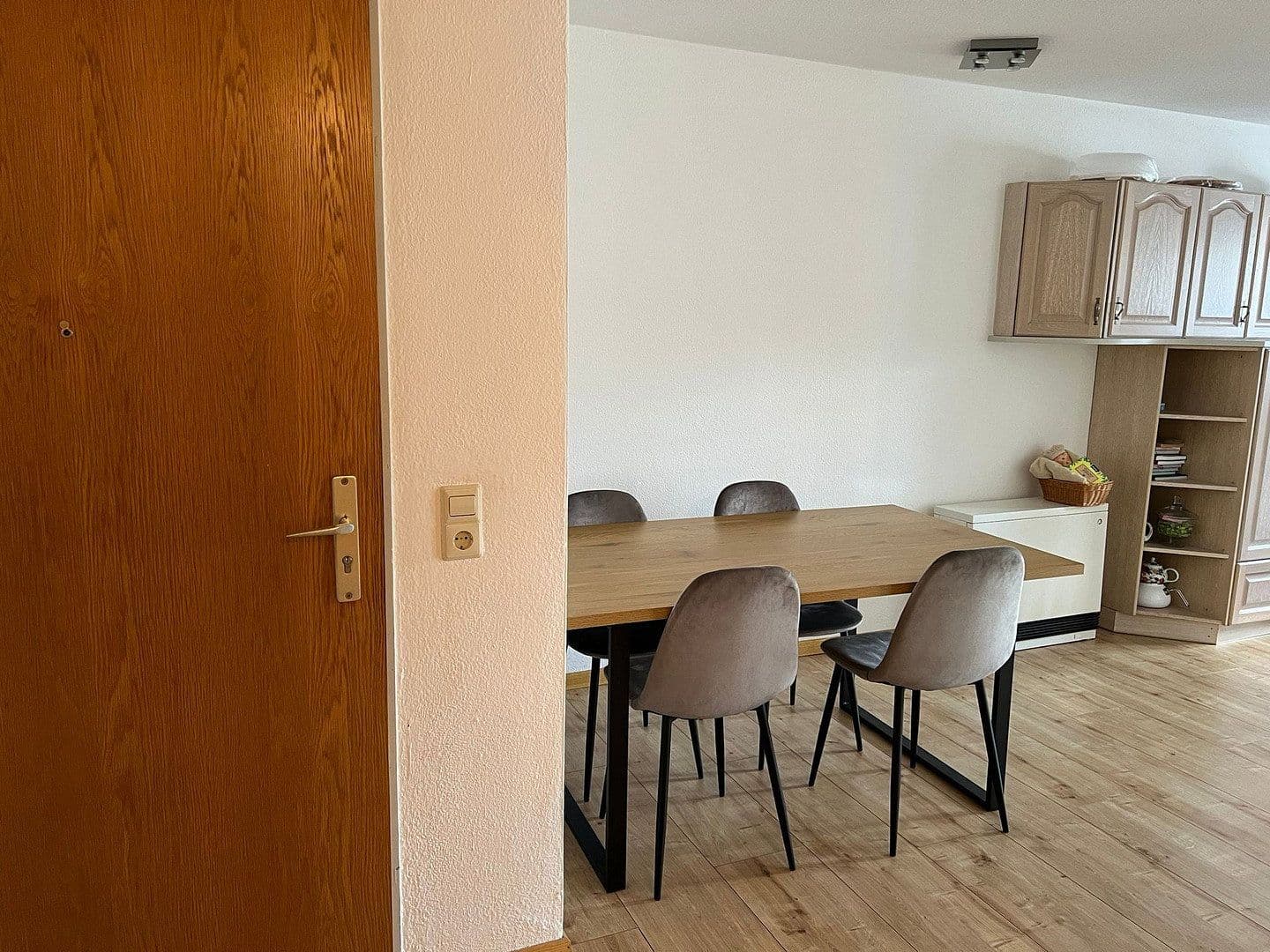 Predaj bytu 4-izbový 118 m², Brunnenstr. 15/1, Krauchenwies, Bádensko-Wurttembersko Predaj bytu 4-izbový 118 m², Brunnenstr. 15/1, Krauchenwies, Bádensko-Wurttembersko