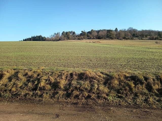Predaj domu 124 m², pozemok 856 m², Frankenau, Hesensko Predaj domu 124 m², pozemok 856 m², Frankenau, Hesensko