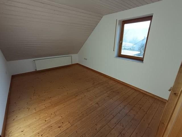 Predaj domu 124 m², pozemok 856 m², Frankenau, Hesensko Predaj domu 124 m², pozemok 856 m², Frankenau, Hesensko