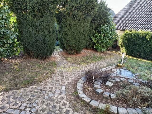 Predaj domu 124 m², pozemok 856 m², Frankenau, Hesensko Predaj domu 124 m², pozemok 856 m², Frankenau, Hesensko