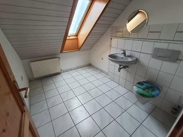 Predaj domu 124 m², pozemok 856 m², Frankenau, Hesensko Predaj domu 124 m², pozemok 856 m², Frankenau, Hesensko