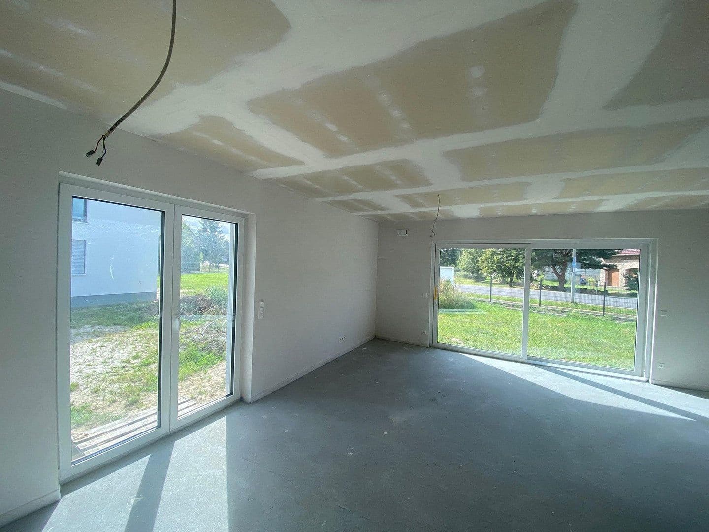 Predaj domu 109 m², pozemok 832 m², Ponnsdorfer Weg 4, Sonnewalde, Brandenbursko Predaj domu 109 m², pozemok 832 m², Ponnsdorfer Weg 4, Sonnewalde, Brandenbursko