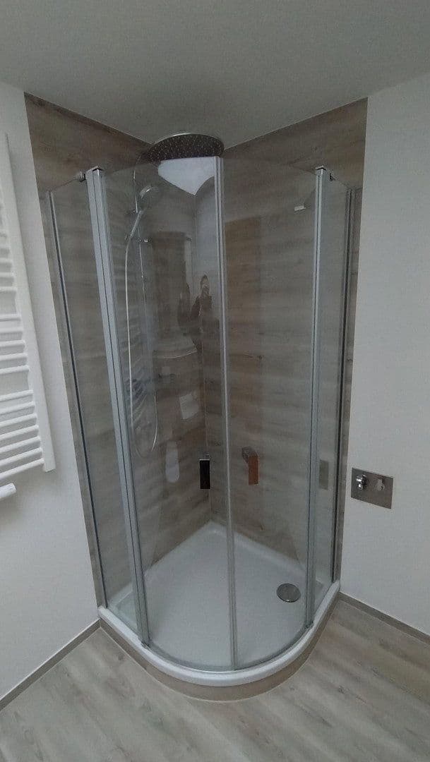 Prenájom bytu 2-izbový 52 m², Annaberger Str 165, Chemnitz, Sasko Prenájom bytu 2-izbový 52 m², Annaberger Str 165, Chemnitz, Sasko