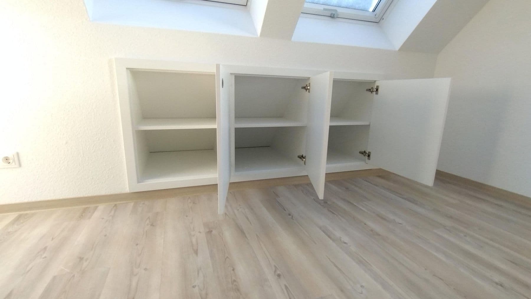Prenájom bytu 2-izbový 52 m², Annaberger Str 165, Chemnitz, Sasko Prenájom bytu 2-izbový 52 m², Annaberger Str 165, Chemnitz, Sasko