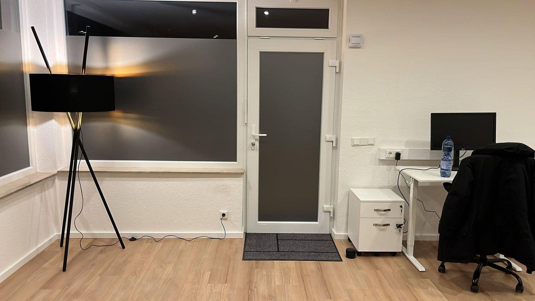 Prenájom kancelárie 89 m², Monheim am Rhein, Severné Porýnie - Westfálsko Prenájom kancelárie 89 m², Monheim am Rhein, Severné Porýnie - Westfálsko