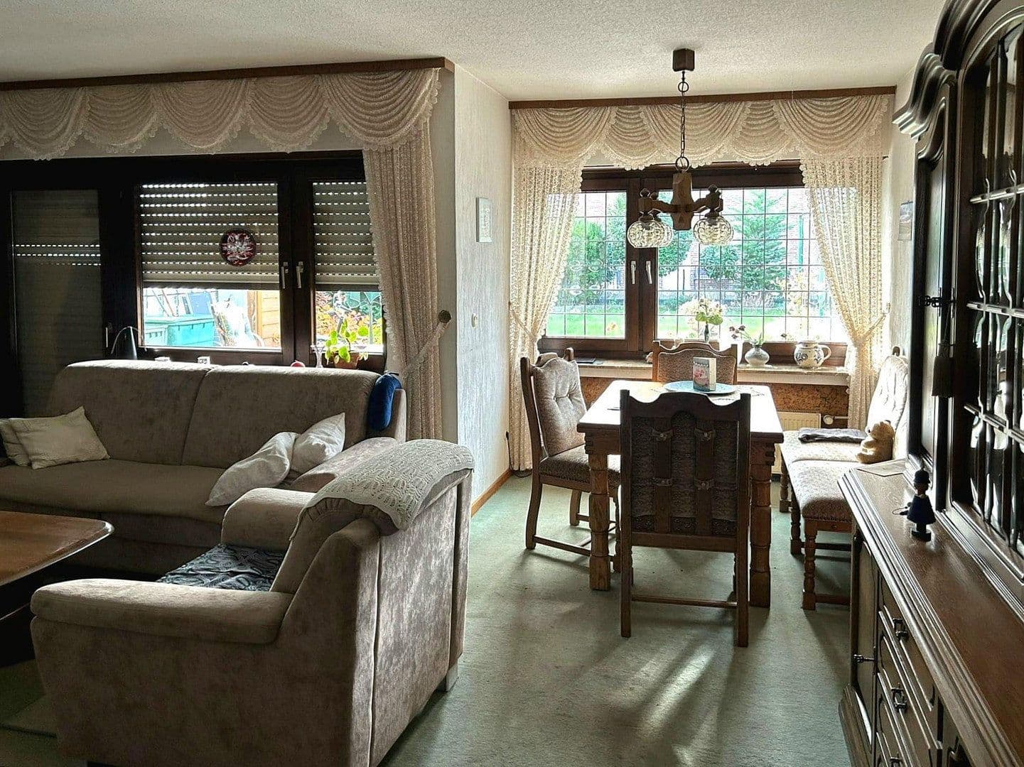 Predaj domu 98 m², pozemok 625 m², Wickrath, Severné Porýnie - Westfálsko Predaj domu 98 m², pozemok 625 m², Wickrath, Severné Porýnie - Westfálsko