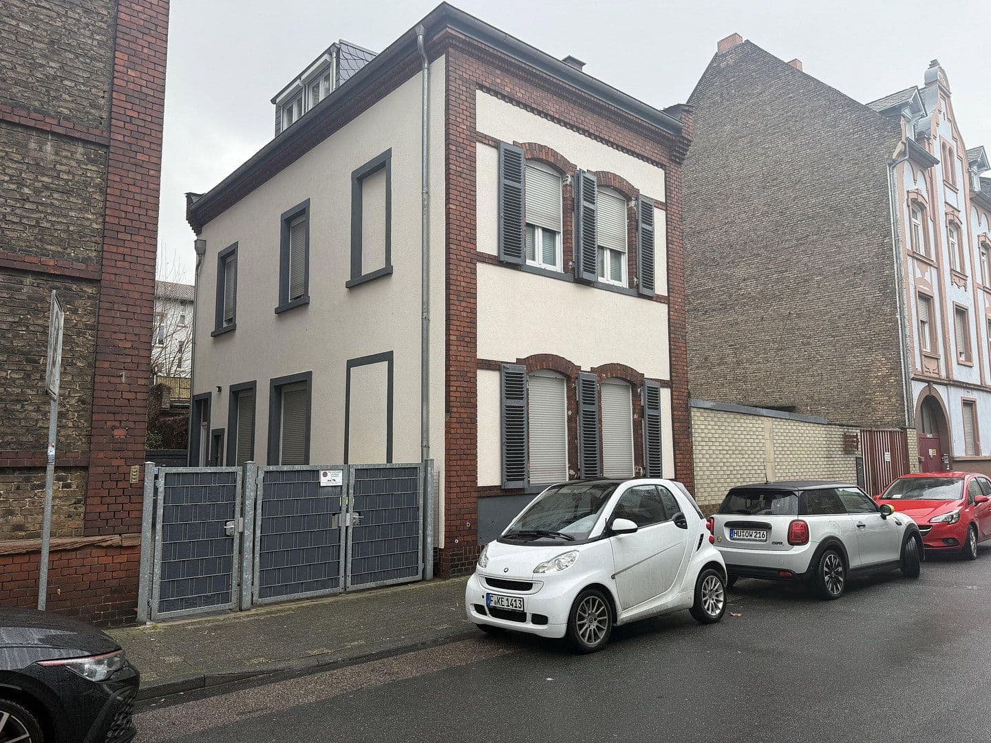 Prenájom domu 120 m², pozemok 200 m², Frankfurt, Hesensko Prenájom domu 120 m², pozemok 200 m², Frankfurt, Hesensko