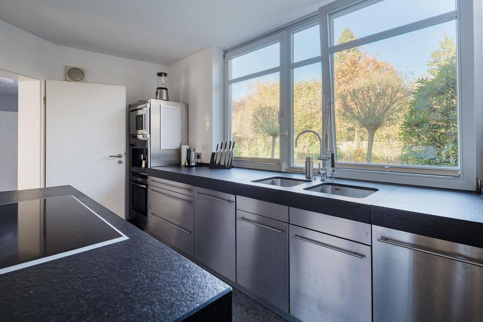Predaj domu 270 m², pozemok 1.252 m², An den Birken 23 A, Jesteburg, Dolné Sasko Predaj domu 270 m², pozemok 1.252 m², An den Birken 23 A, Jesteburg, Dolné Sasko
