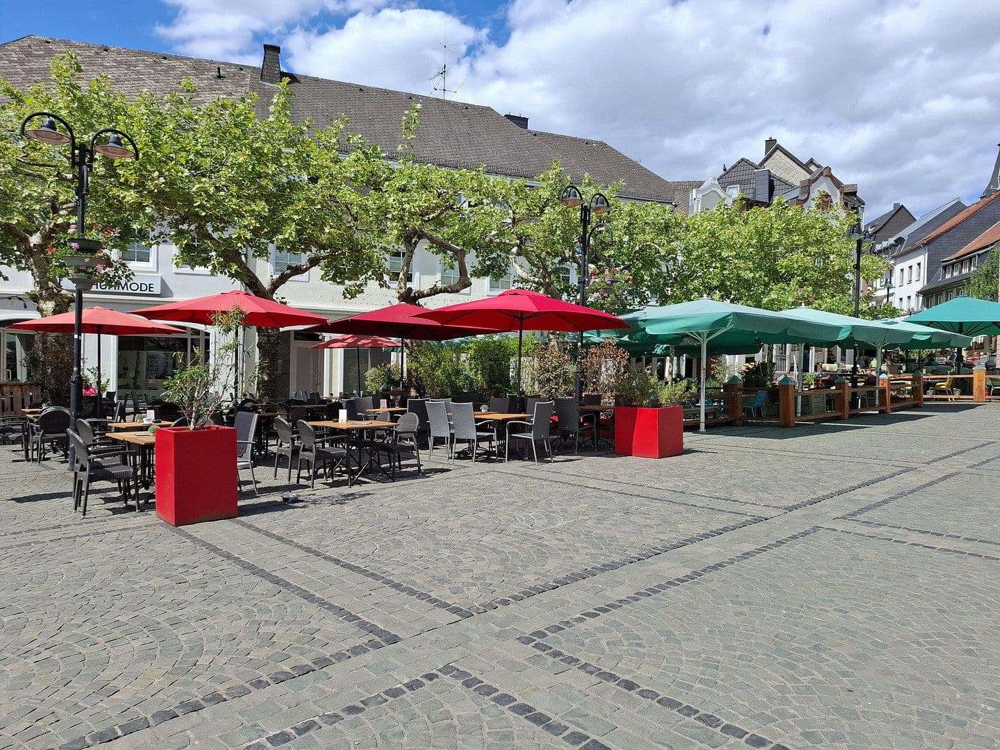 Prenájom nebytového priestoru 344 m², Am Schloßplatz 2, Sankt Wendel, Sársko Prenájom nebytového priestoru 344 m², Am Schloßplatz 2, Sankt Wendel, Sársko