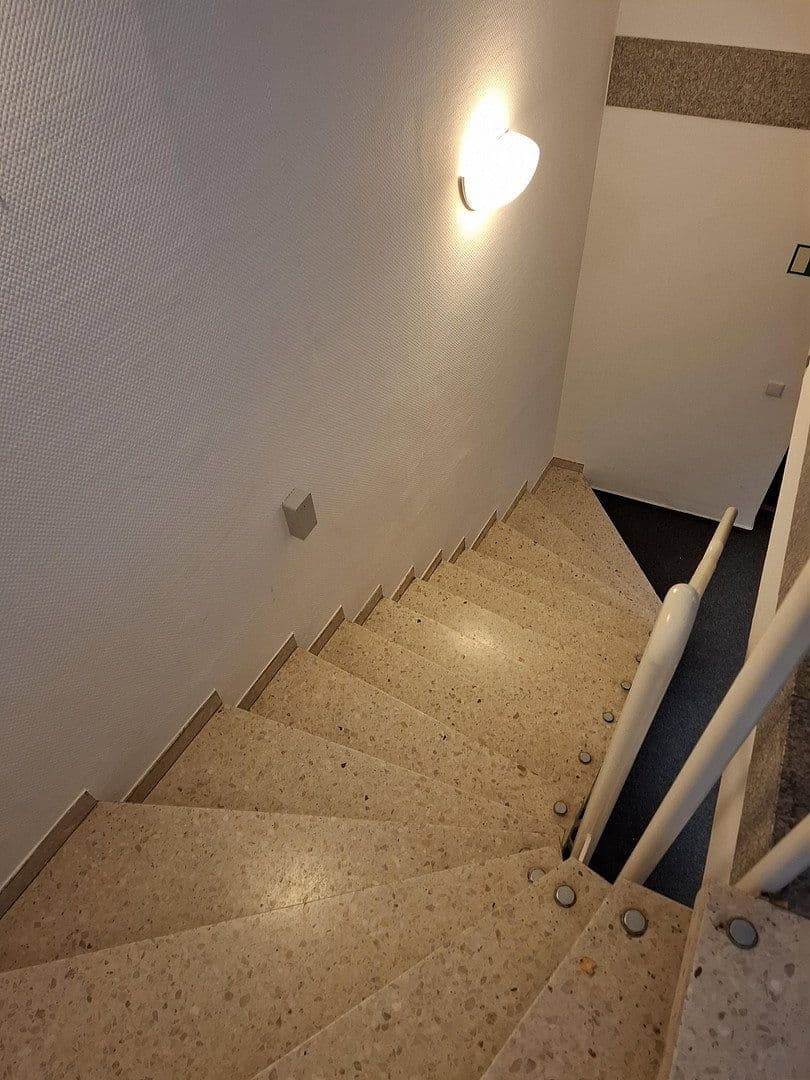 Prenájom nebytového priestoru 344 m², Am Schloßplatz 2, Sankt Wendel, Sársko Prenájom nebytového priestoru 344 m², Am Schloßplatz 2, Sankt Wendel, Sársko