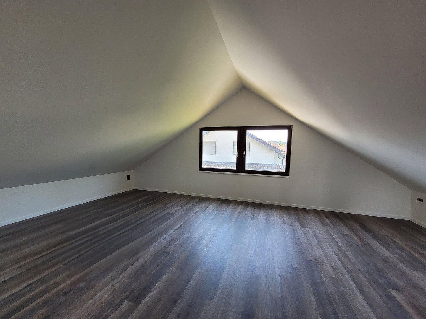 Predaj domu 170 m², pozemok 650 m², Breslauerstraße 48, Mengen, Bádensko-Wurttembersko Predaj domu 170 m², pozemok 650 m², Breslauerstraße 48, Mengen, Bádensko-Wurttembersko